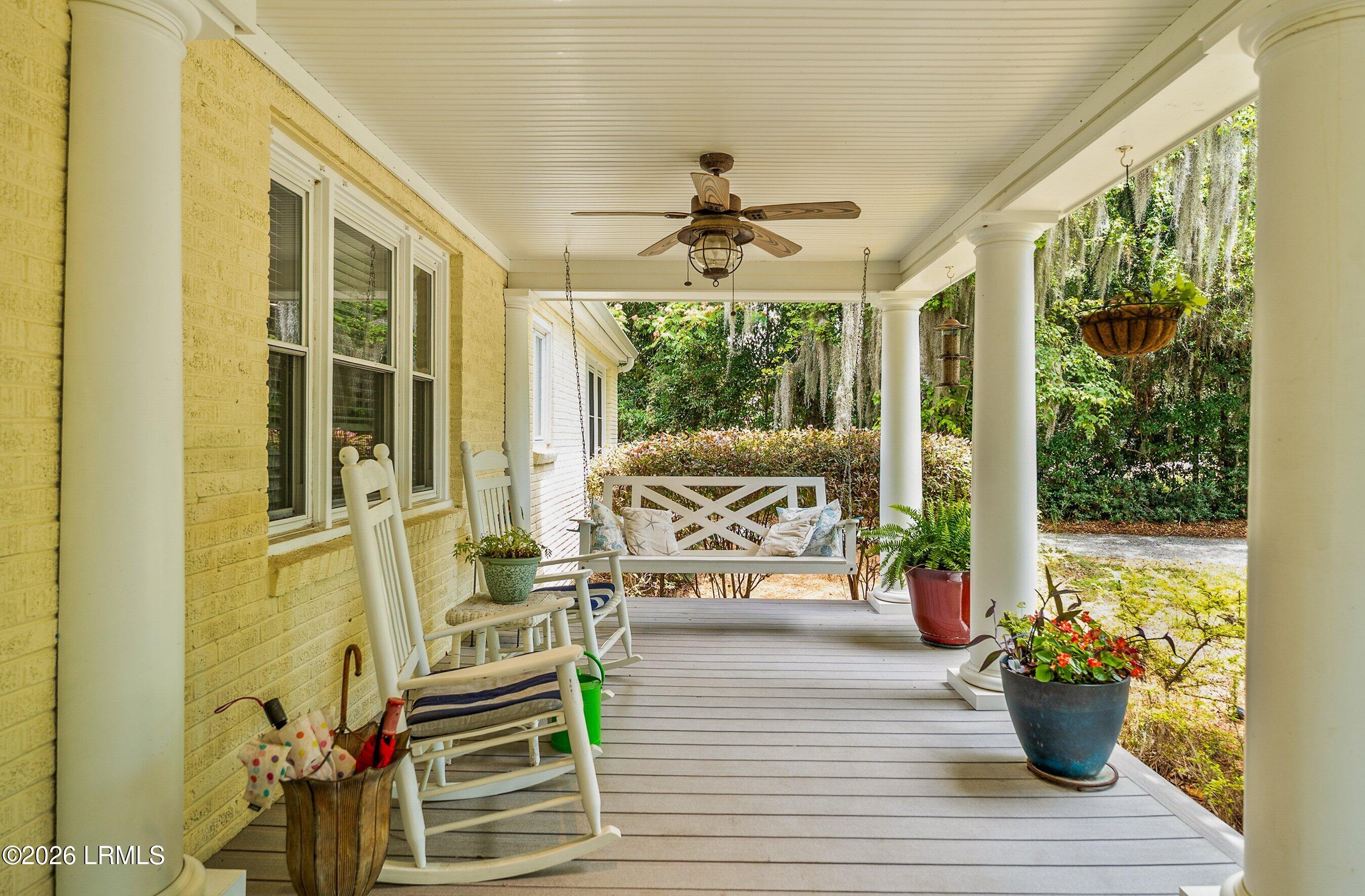 864 Ribaut Road Beaufort, SC 29902 - Photo 8 of 62 DSC02121-60-1.jpg-SMALL