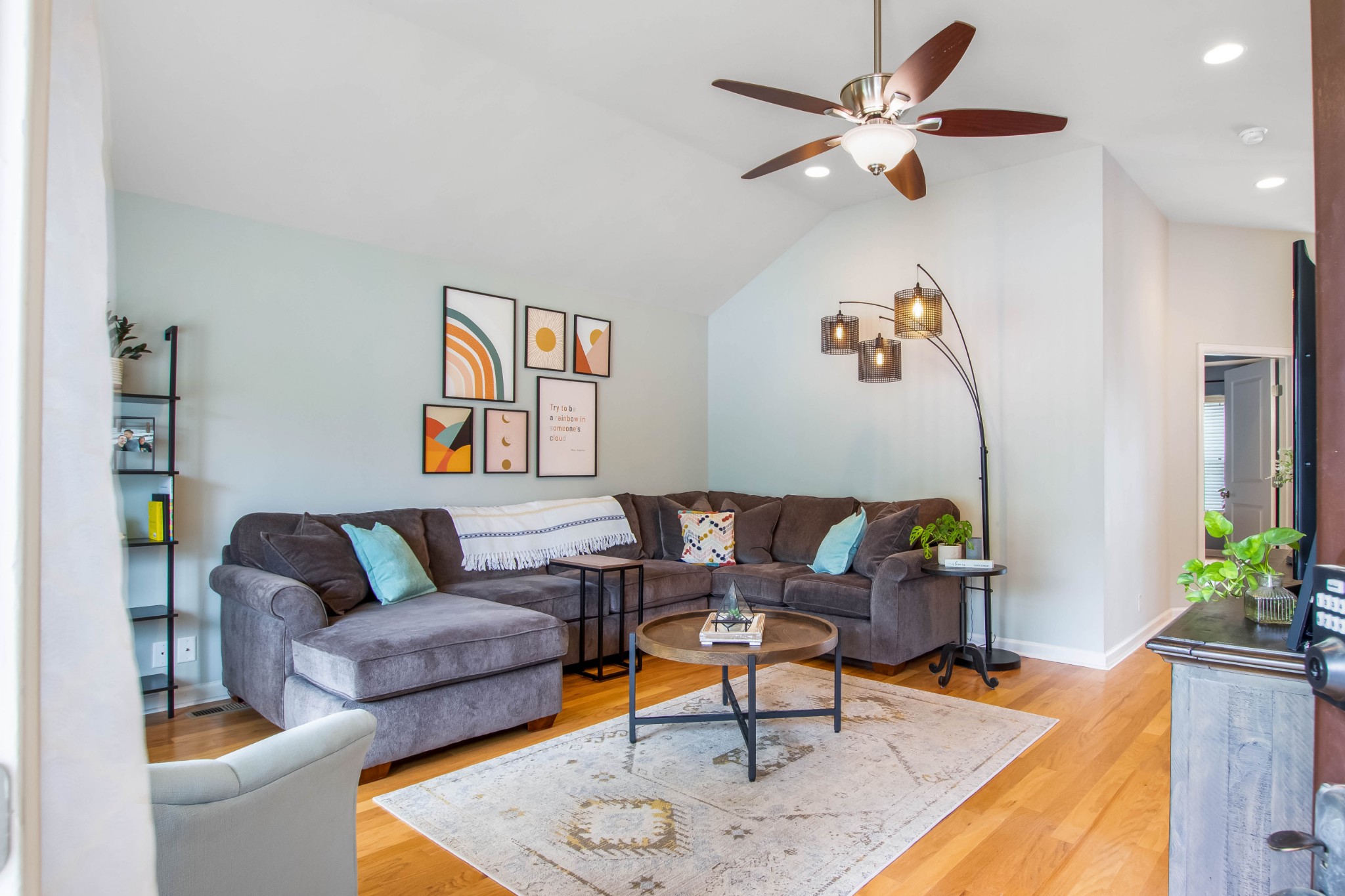 3320 Anderson Road Antioch, TN 37013 - Photo 5 of 27 Gallery Image 5