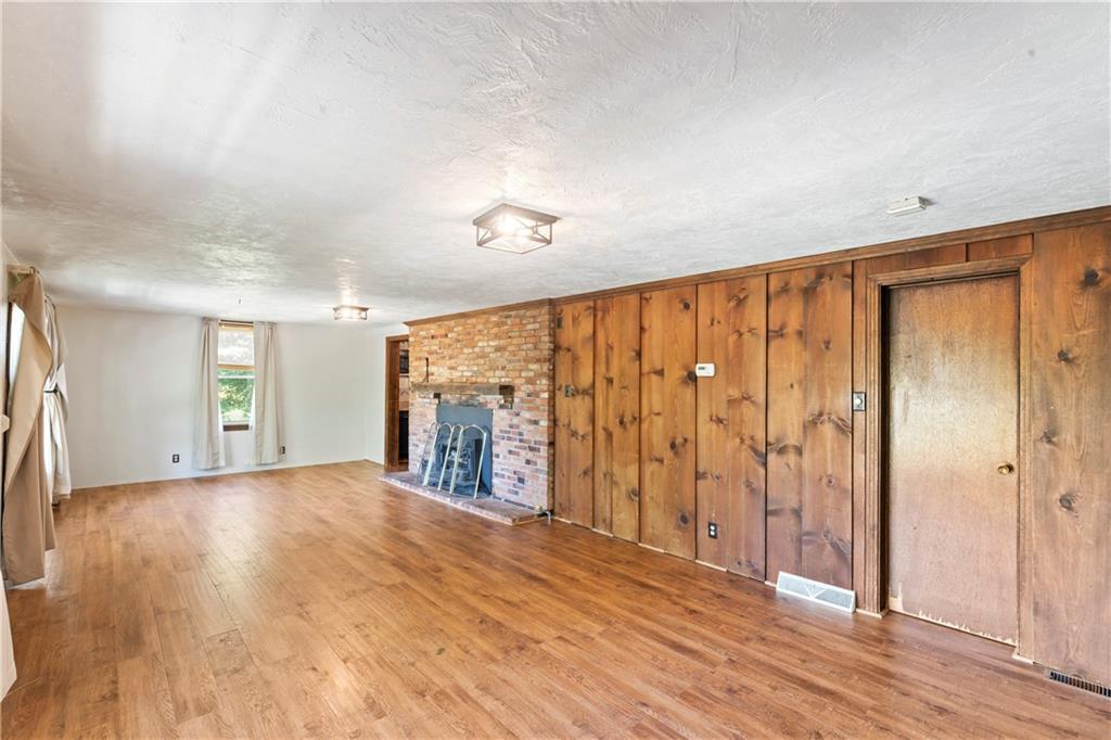 330 Country Club Road Washington, PA 15301 - Photo 8 of 25 Gallery Image 8