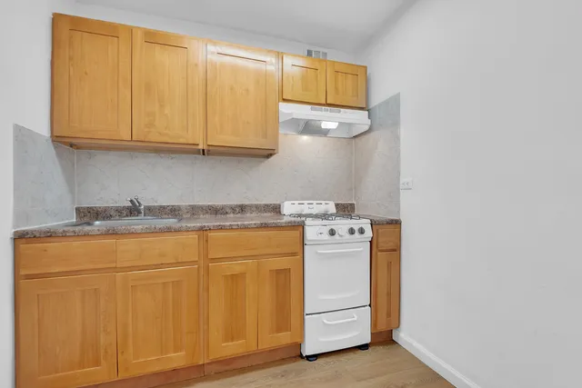 $199,000 | 2626 Homecrest Avenue, Unit 3L | Sheepshead Bay