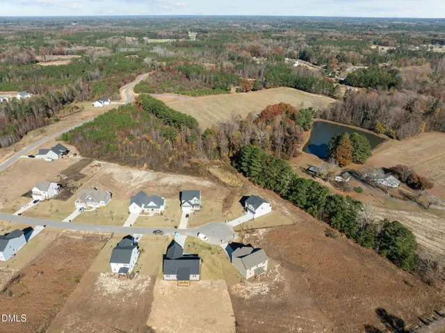 $459,000 | 25 Diamond Creek Drive, Zebulon, NC 27597