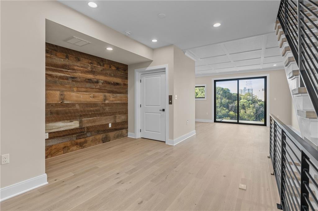 424 William Street Pittsburgh, PA 15211 - Photo 14 of 33 Gallery Image 14