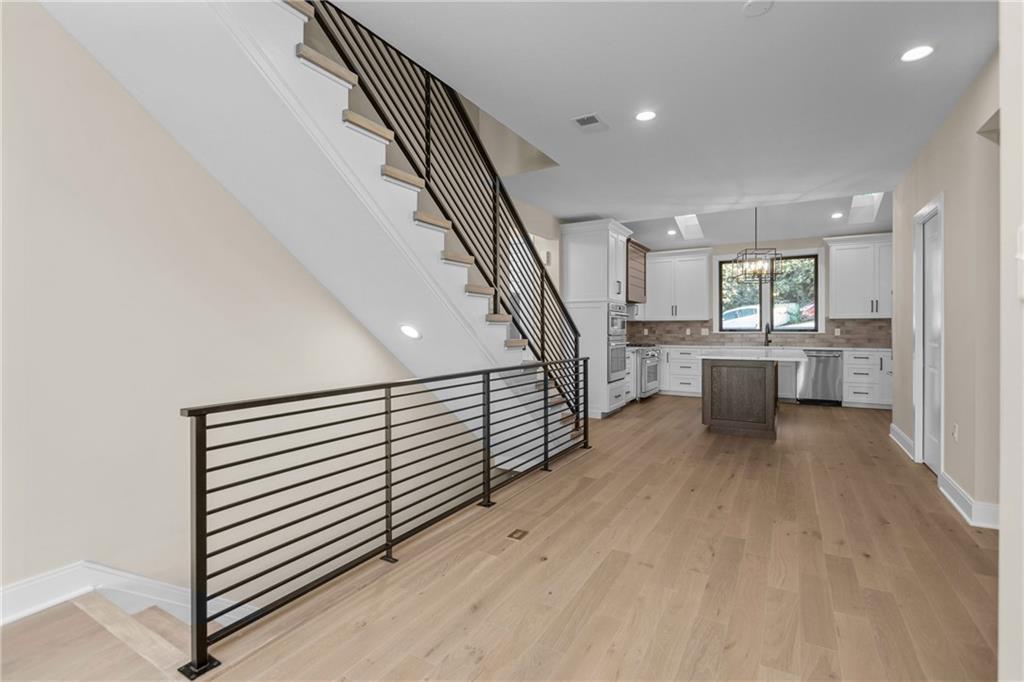 424 William Street Pittsburgh, PA 15211 - Photo 15 of 33 Gallery Image 15
