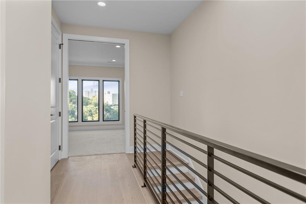424 William Street Pittsburgh, PA 15211 - Photo 28 of 33 Gallery Image 28