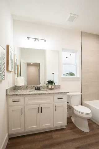 $364,500 | 304 String Prairie Way, Smithville, TX 78957