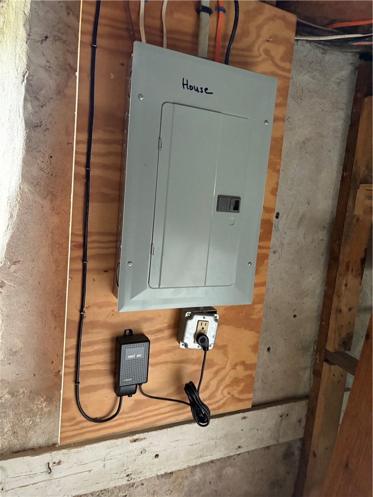 510 Bernon Street Woonsocket, RI 02895 - Photo 25 of 29 Common Area Meter 100 Amp