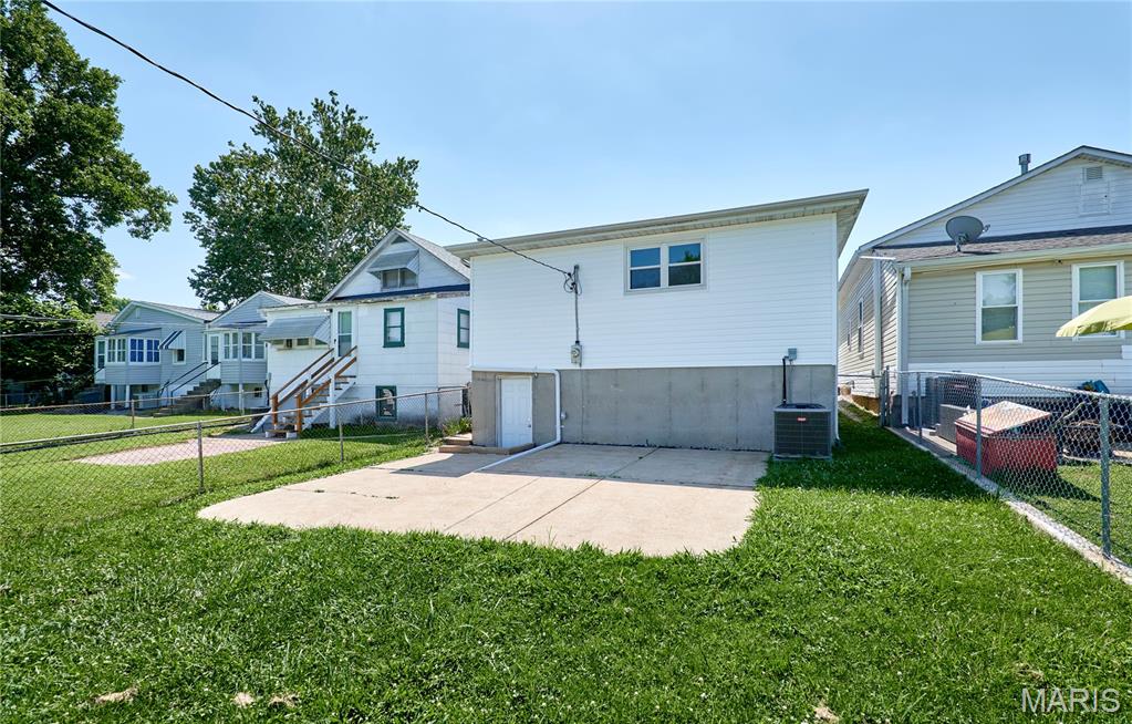 761 Ruprecht Avenue St. Louis, MO 63125 - Photo 40 of 41