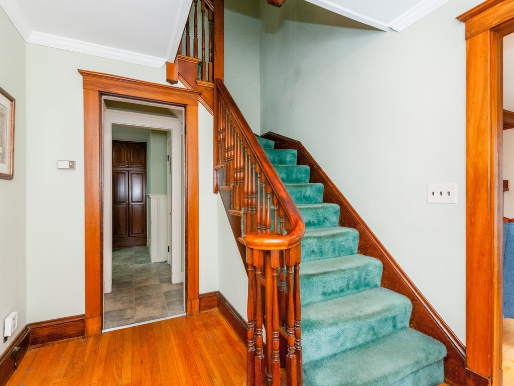 18 Lovell Road Watertown, MA 02472 - Photo 3 of 30