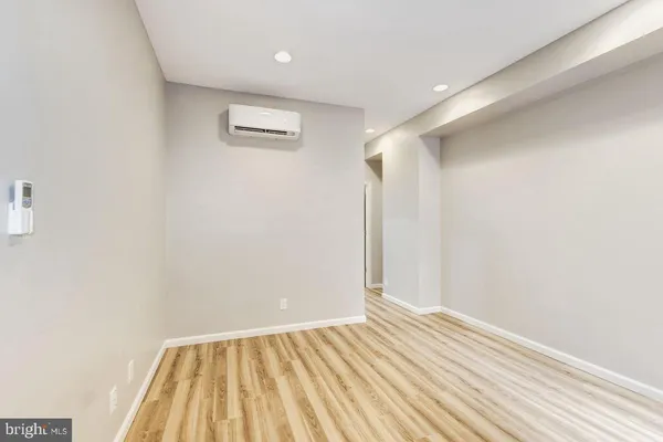 $1,500 | 2343 North College Avenue, Unit 2, Philadelphia, PA 19121