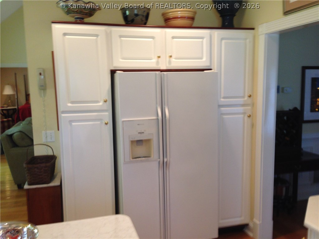 1392 Bedford Road Charleston, WV 25314 - Photo 10 of 30 Gallery Image 10