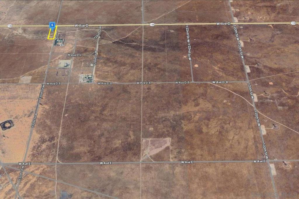 0 130th Street West Lancaster, CA 93536 - Photo 39 of 45 a bathroom with a shower