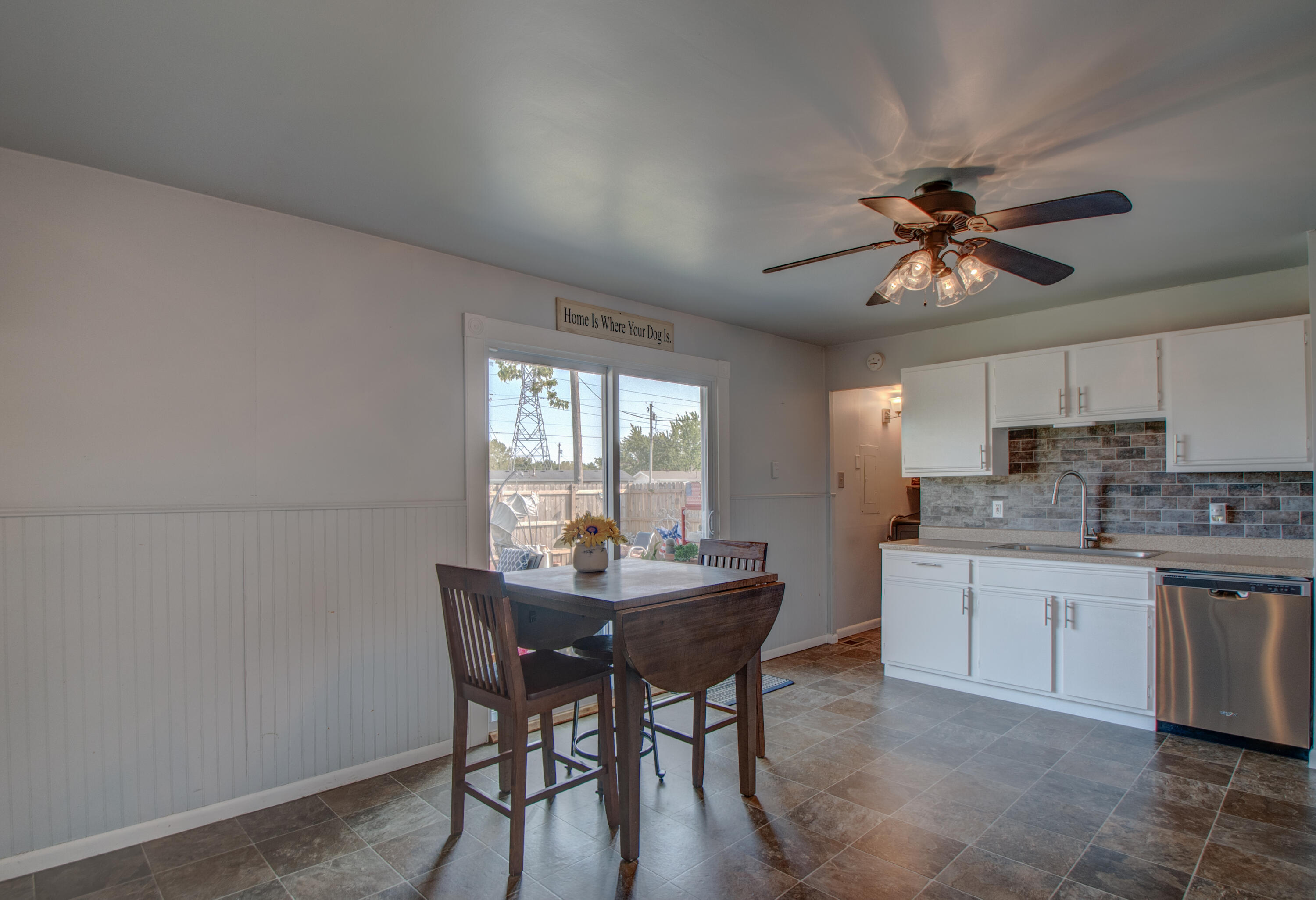 523 Raven Road Valparaiso, IN 46385 - Photo 12 of 24 3000x2052