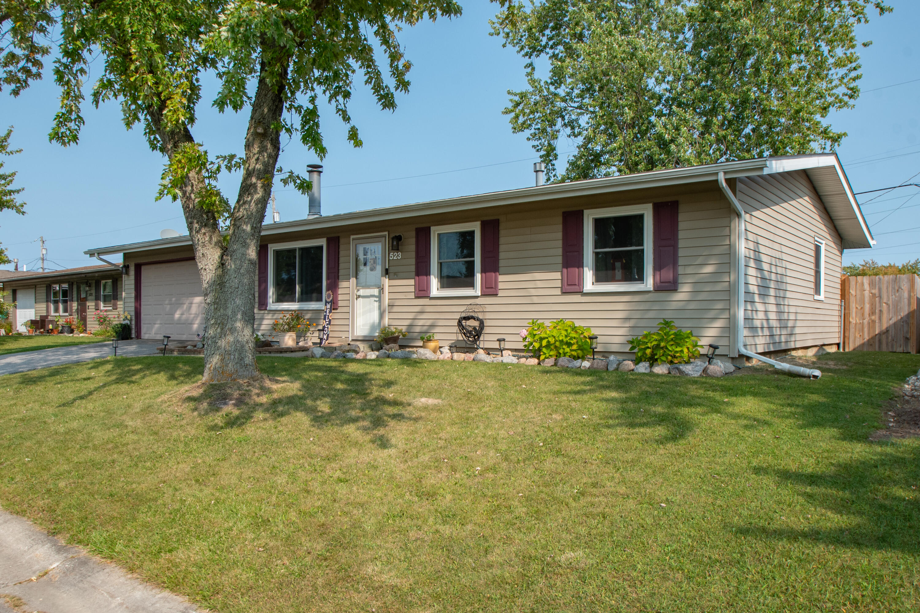523 Raven Road Valparaiso, IN 46385 - Photo 4 of 24 3000x2000