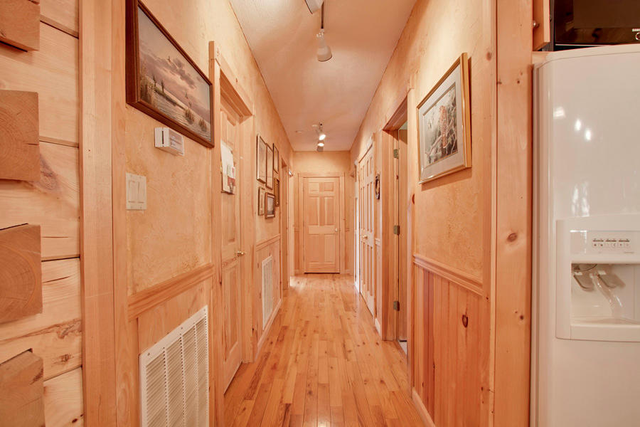 207 Old Ridge Road Kingston, TN 37763 - Photo 26 of 40 hallway