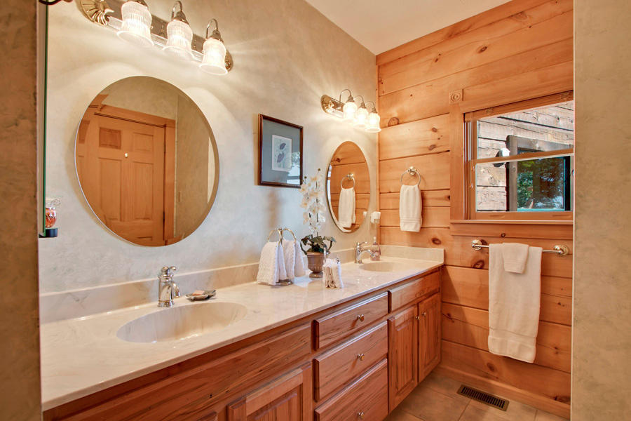 207 Old Ridge Road Kingston, TN 37763 - Photo 30 of 40 bathroom