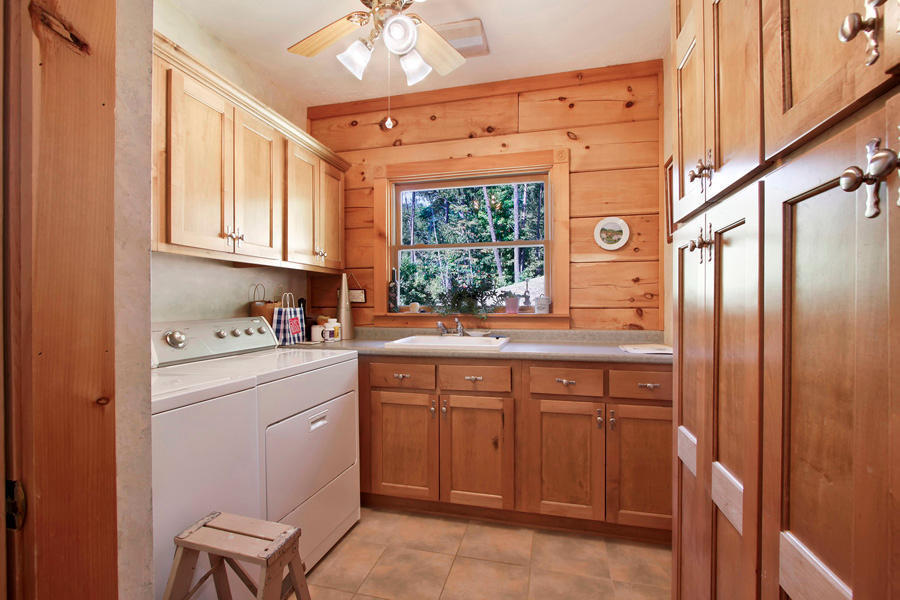 207 Old Ridge Road Kingston, TN 37763 - Photo 31 of 40 laundry