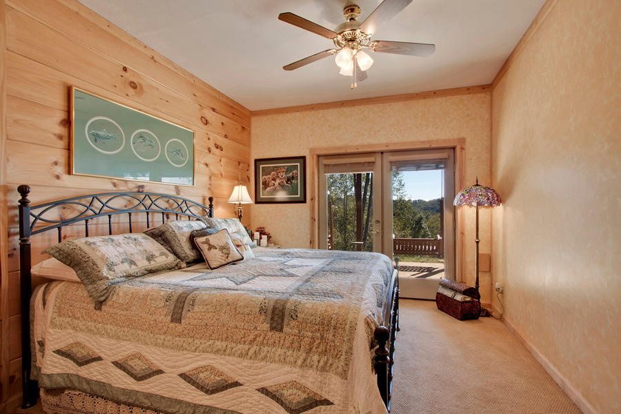 207 Old Ridge Road Kingston, TN 37763 - Photo 35 of 40 downstairs bedroom