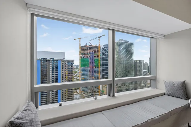 $2,190,000 | 1435 Brickell Avenue, Unit 3401, Miami, FL 33131