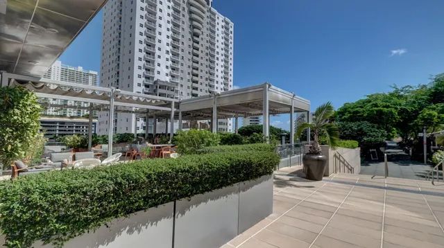 $2,190,000 | 1435 Brickell Avenue, Unit 3401, Miami, FL 33131