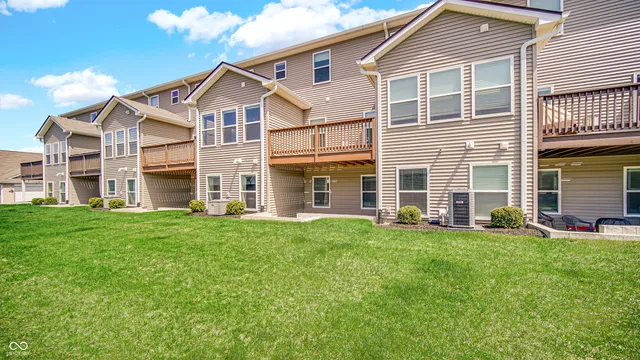 $399,900 | 11436 Mossy Court, Unit 101, Fishers, IN 46037