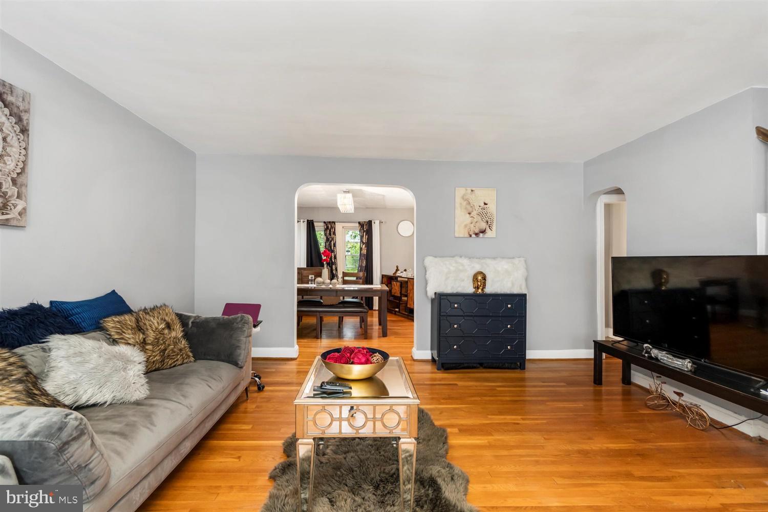 1821 Glen Ridge Road Towson, MD 21286 - Photo 8 of 36