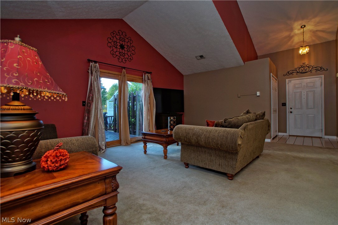 5203 Cline Road, Unit B Kent, OH 44240 - Photo 6 of 25 Gallery Image 6