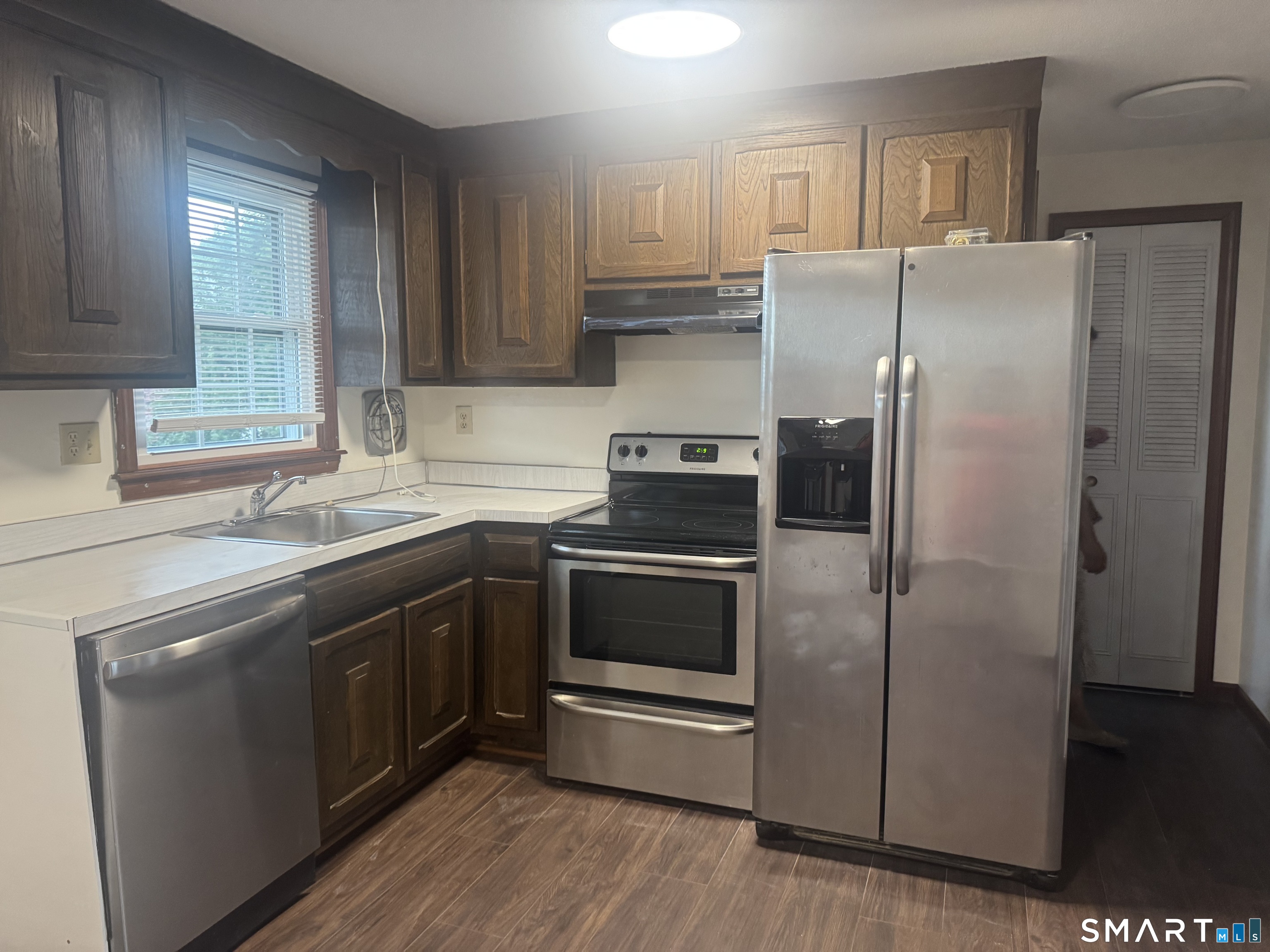 201 Regan Road, Unit 14C Vernon, CT 06066 - Photo 7 of 15 Gallery Image 7