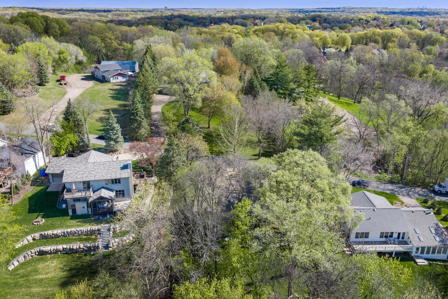 531 Indian Hill Road Chanhassen, MN 55317 - Photo 11 of 81