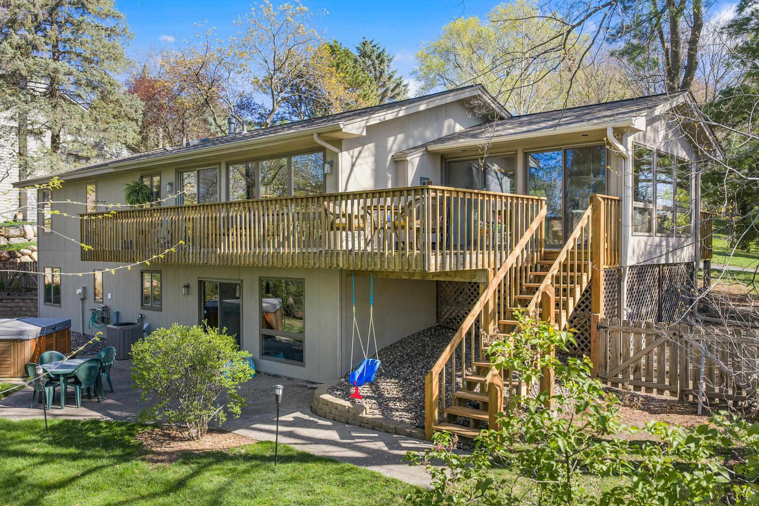 531 Indian Hill Road Chanhassen, MN 55317 - Photo 2 of 81