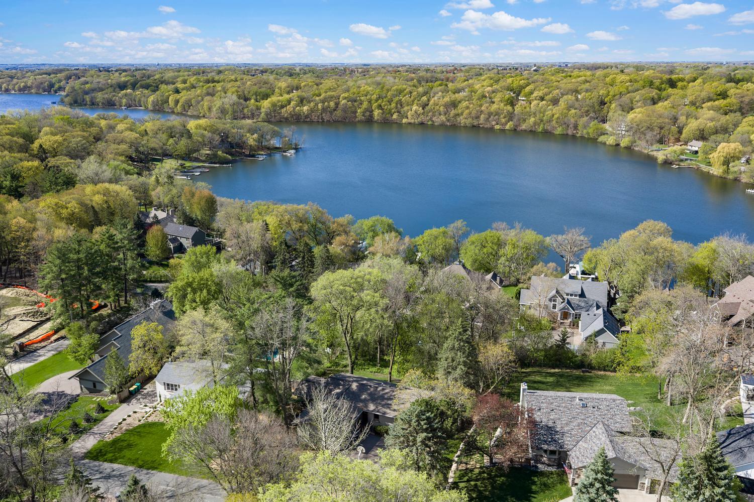 531 Indian Hill Road Chanhassen, MN 55317 - Photo 5 of 81