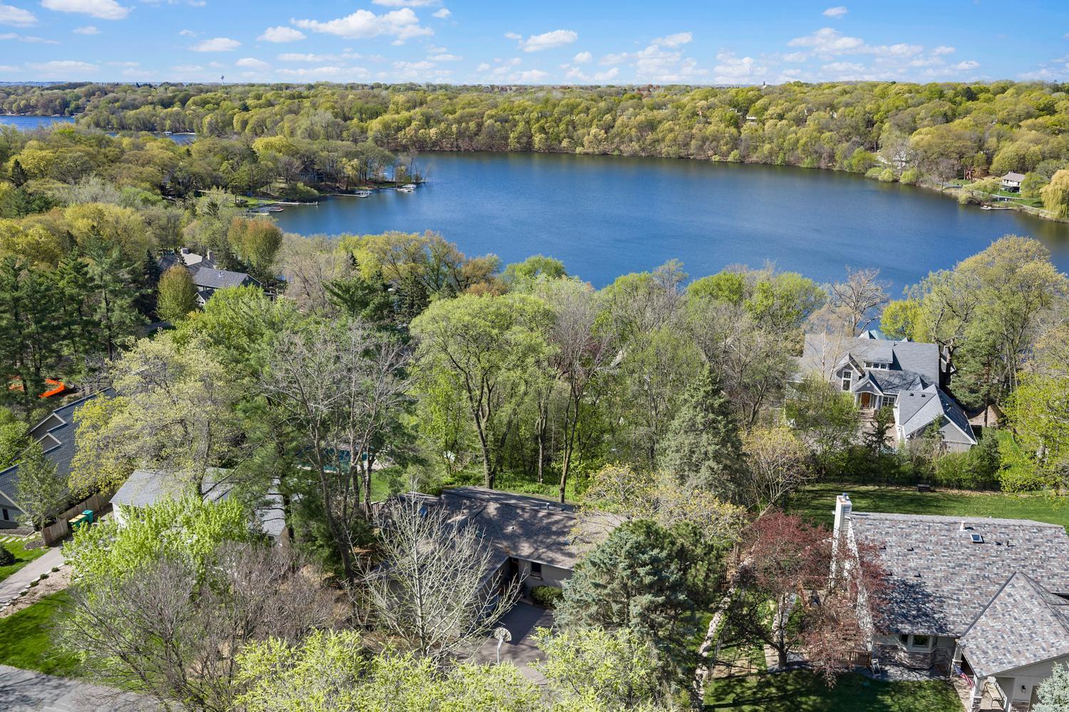 531 Indian Hill Road Chanhassen, MN 55317 - Photo 6 of 81