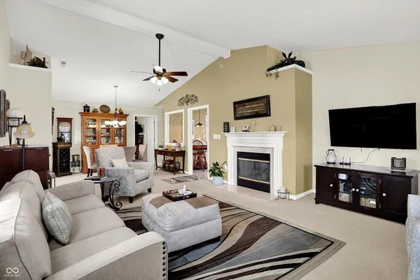 $274,900 | 1664 Vidalia Court, Greenwood, IN 46143