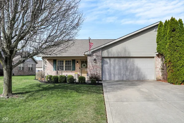$274,900 | 1664 Vidalia Court, Greenwood, IN 46143