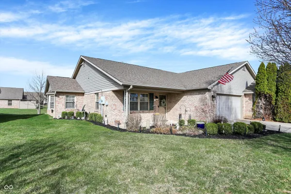$274,900 | 1664 Vidalia Court, Greenwood, IN 46143