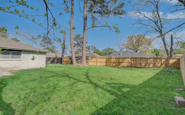 $1,775 | 7015 Maple Fox Drive, Humble, TX 77338
