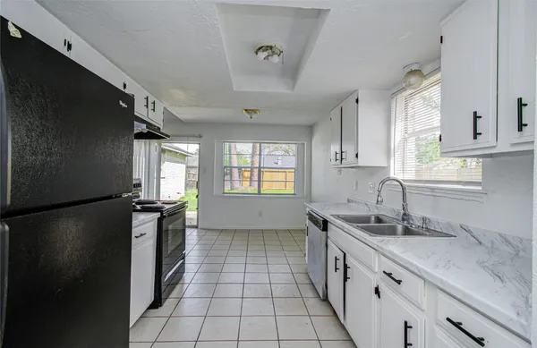 $1,775 | 7015 Maple Fox Drive, Humble, TX 77338