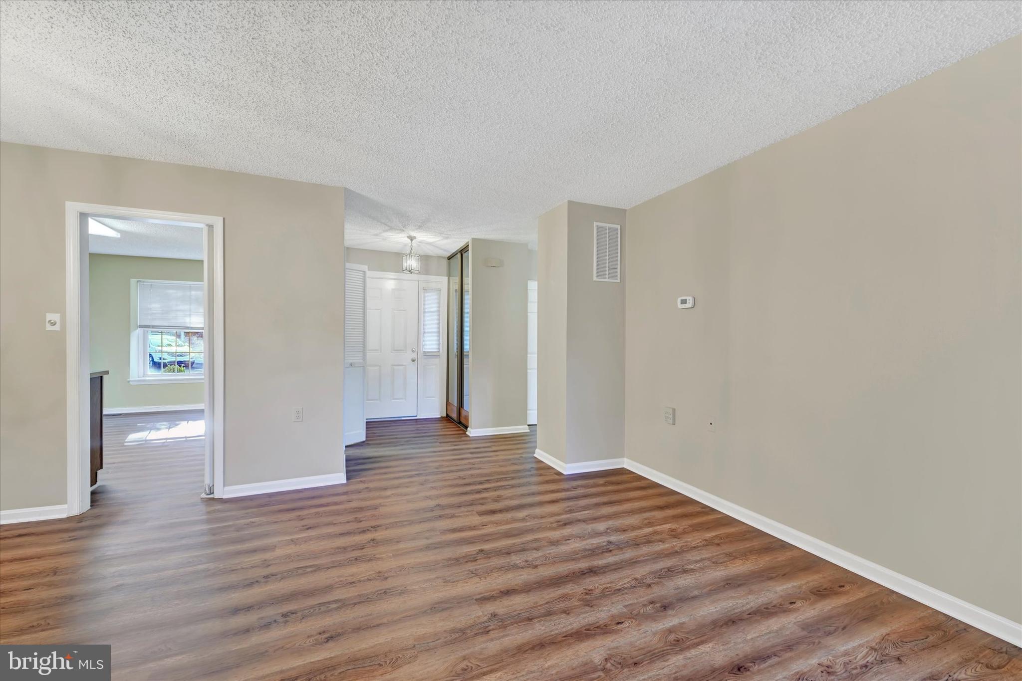 1012 Mastline Drive Annapolis, MD 21401 - Photo 16 of 85