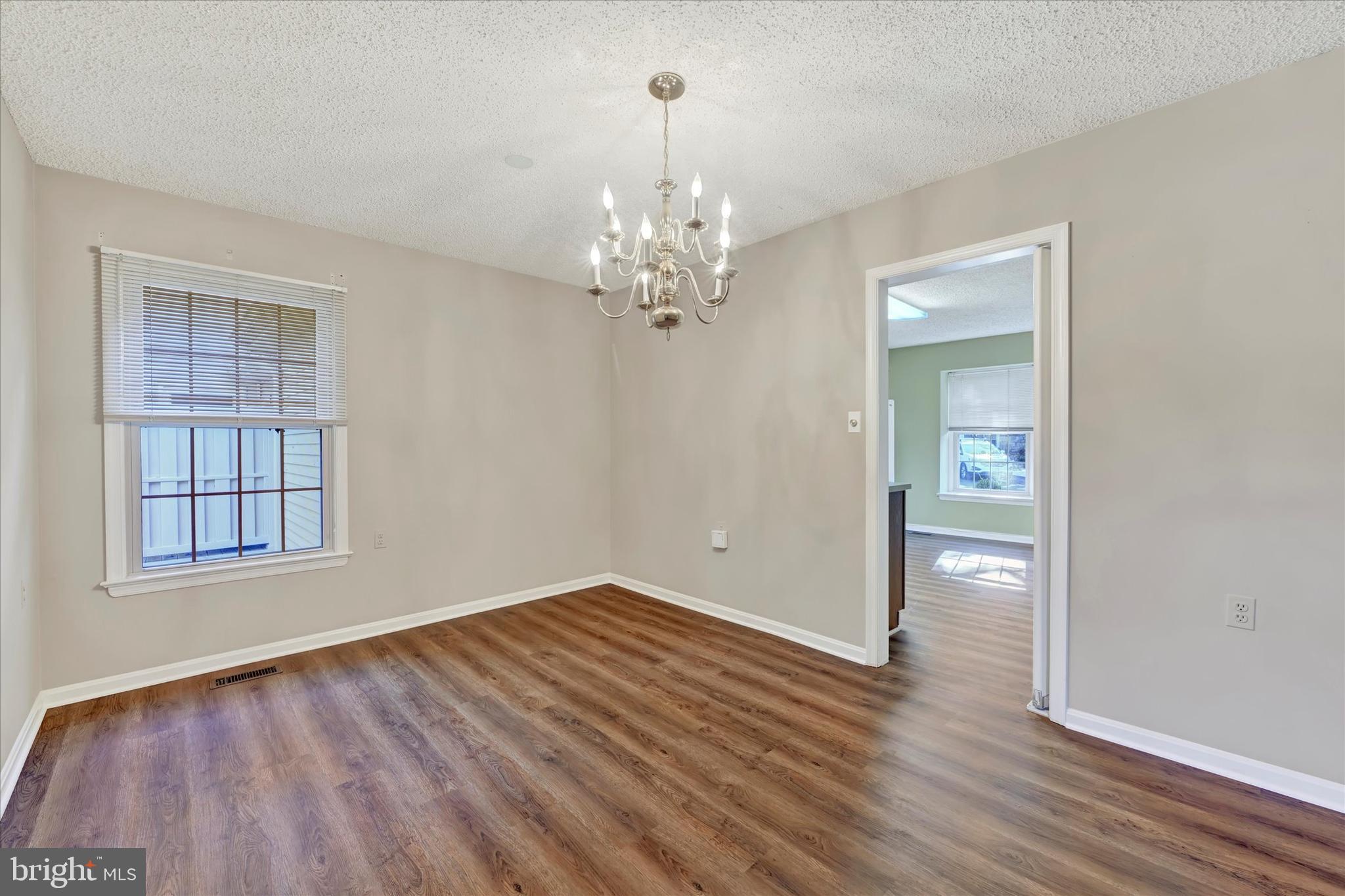 1012 Mastline Drive Annapolis, MD 21401 - Photo 18 of 85