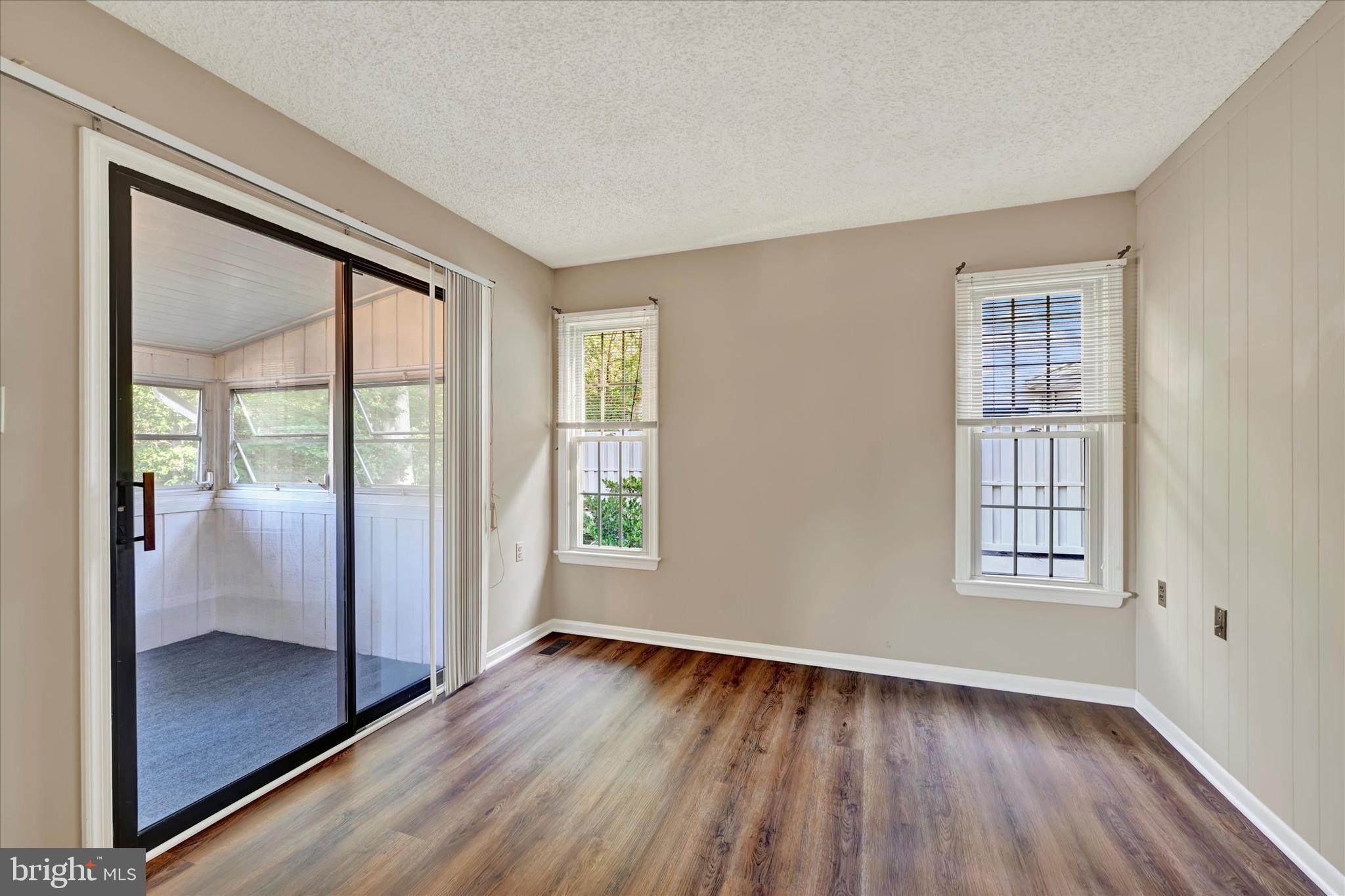 1012 Mastline Drive Annapolis, MD 21401 - Photo 20 of 85