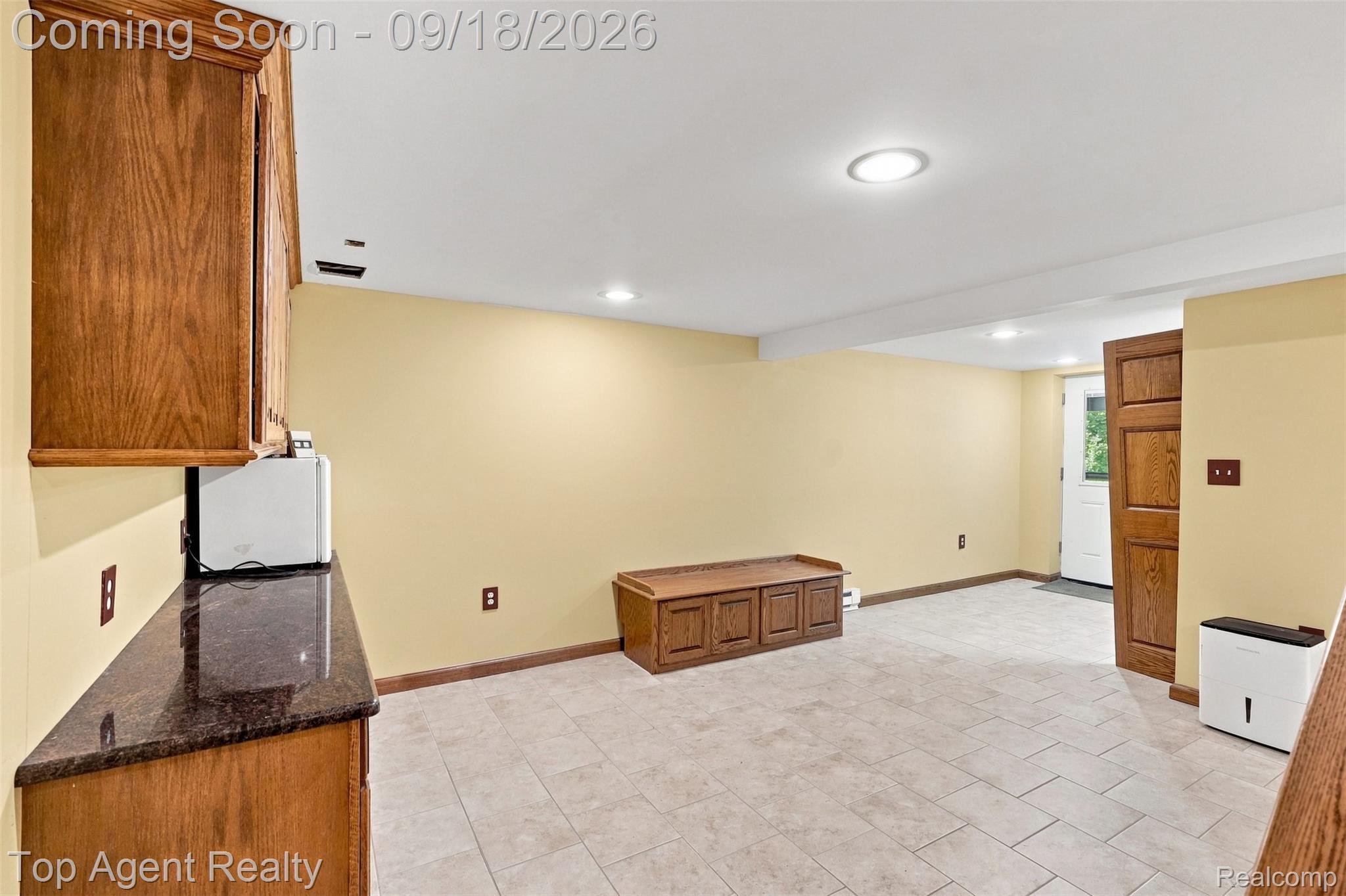 247 Scott Road Smiths Creek, MI 48074 - Photo 34 of 67 51_234-247 scott rd, smiths creek, mi 48074.jpg