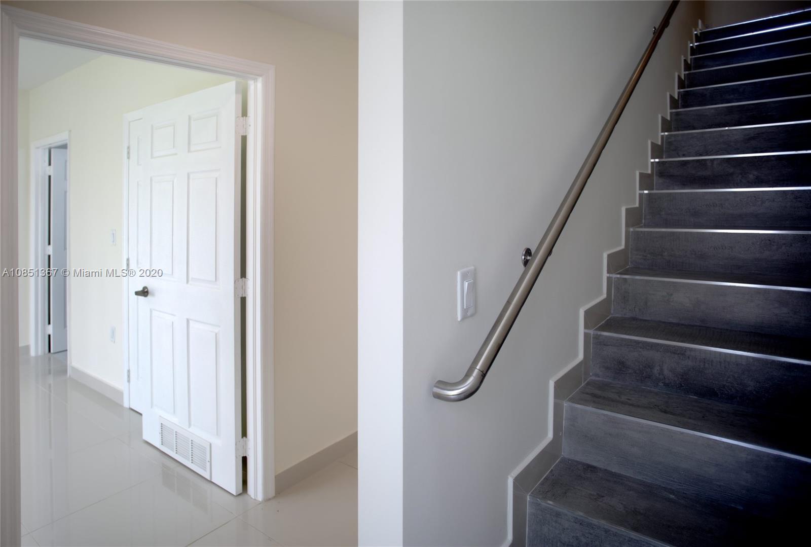 13724 Southwest 259th Street Homestead, FL 33032 - Photo 11 of 20 a view of entryway