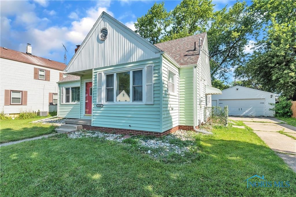 2335 Brown Road Oregon, OH 43616 - Photo 4 of 45 Gallery Image 4