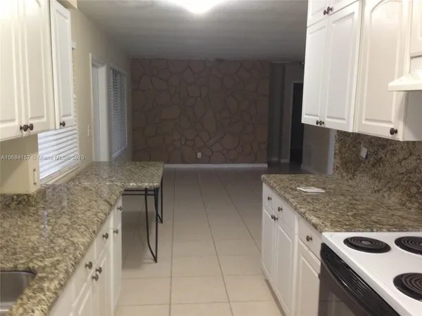 $2,600 | 1325 Southeast 1st Terrace, Deerfield Beach, FL 33441