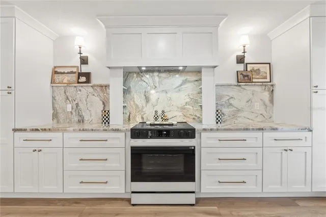 $575,000 | 5404 Glover Drive, Spring Hill, FL 34607