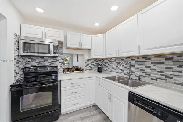 $1,650 | 5860 Northwest 64th Avenue, Unit 102, Tamarac, FL 33319