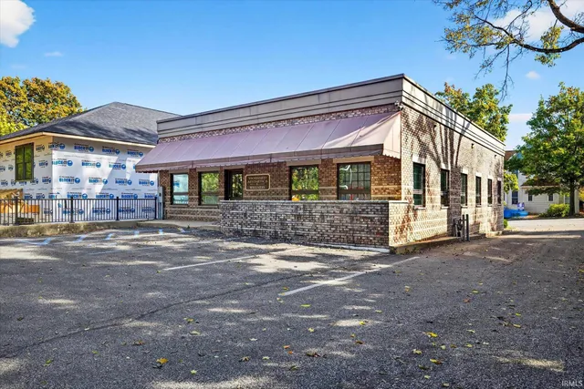 $925,000 | 807 North College Avenue, Bloomington, IN 47404