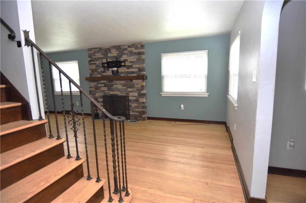 2338 Collins Road Pittsburgh, PA 15235 - Photo 8 of 50 Gallery Image 8