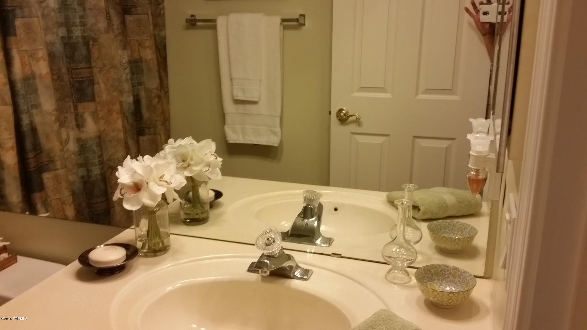 185 South London Station Road Tucson, AZ 85748 - Photo 13 of 27 Gallery Image 13