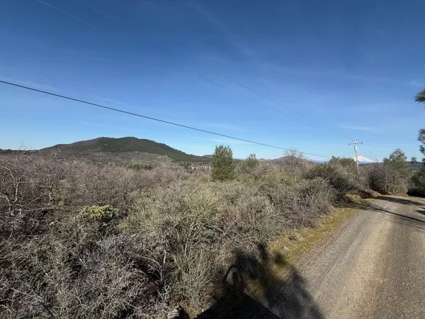 a view of a mountain