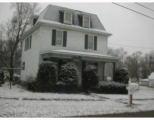 752 Spring Street Zelienople, PA 16063 - Photo 1 of 16 Exterior Front.